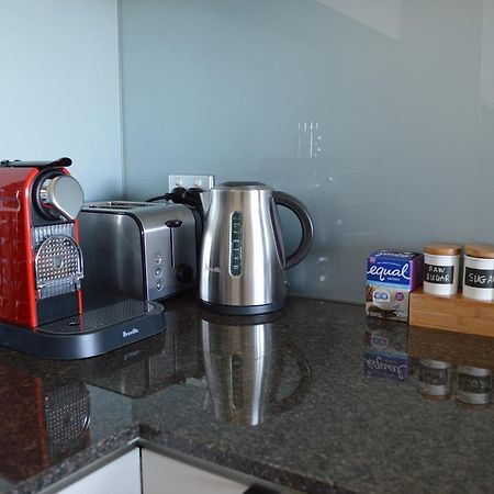 3BR Apartment at Victoria Tower Southbank Melbourne Eksteriør billede