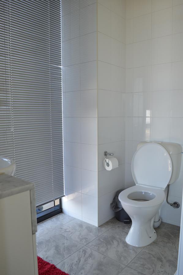 3BR Apartment at Victoria Tower Southbank Melbourne Eksteriør billede